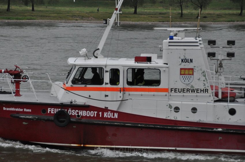 PRhein Koeln Muelheim Hoehe Bootshaus P49.JPG